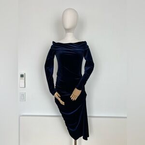 Sophisticated Navy Velvet Long Sleeve Dress
